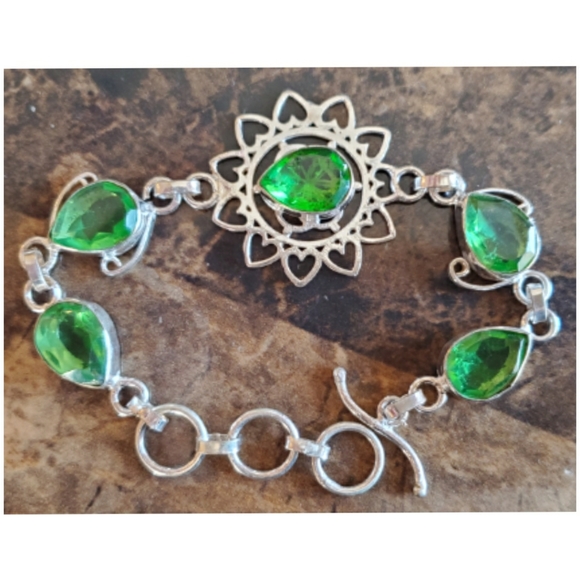 Genuine Peridot Bracelet 7 to 8